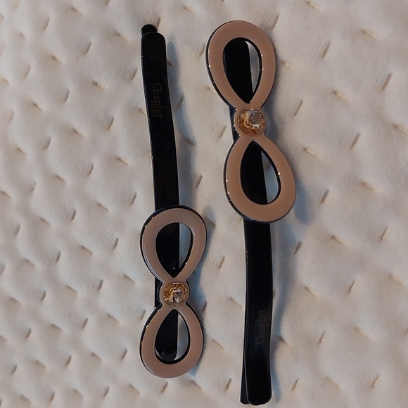 hair clips - Picture 1 of 4